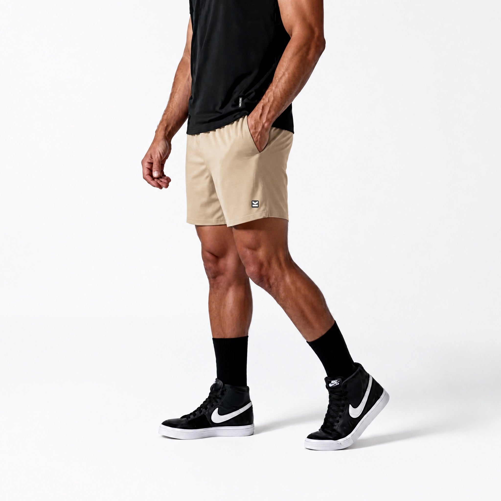 Short deportivo hombre VALTIK ICONIC V2 Beige - vista lateral