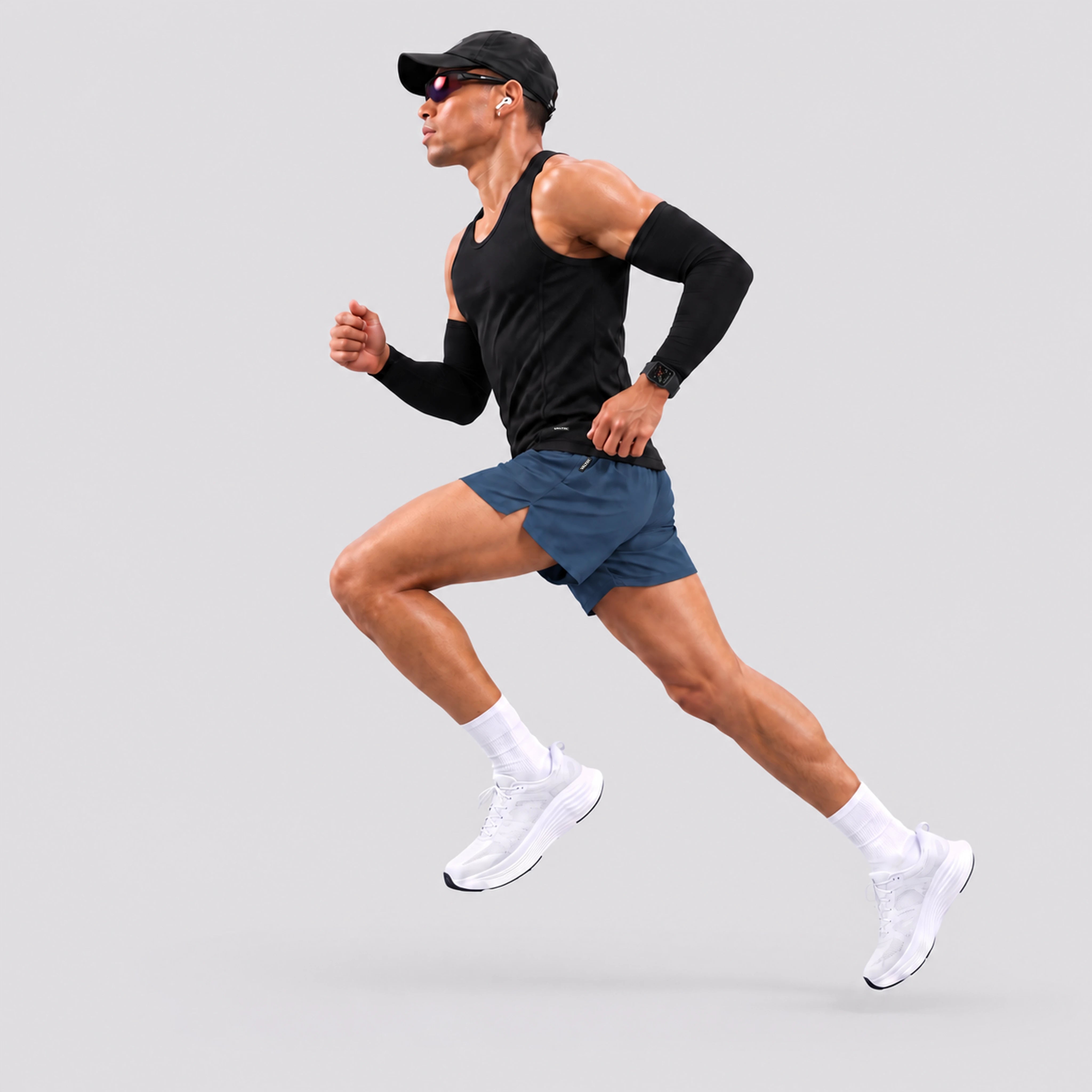 Short deportivo STRIDE de VALTIK para hombre en color azul petróleo, atleta corriendo, vista lateral.
